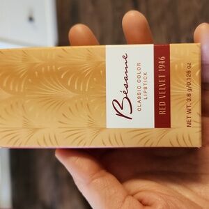Besame Red Velvet 1946 lipstick - new